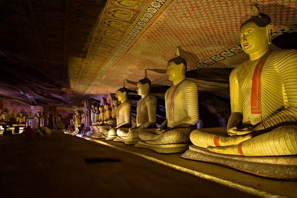 dambulla cave temple